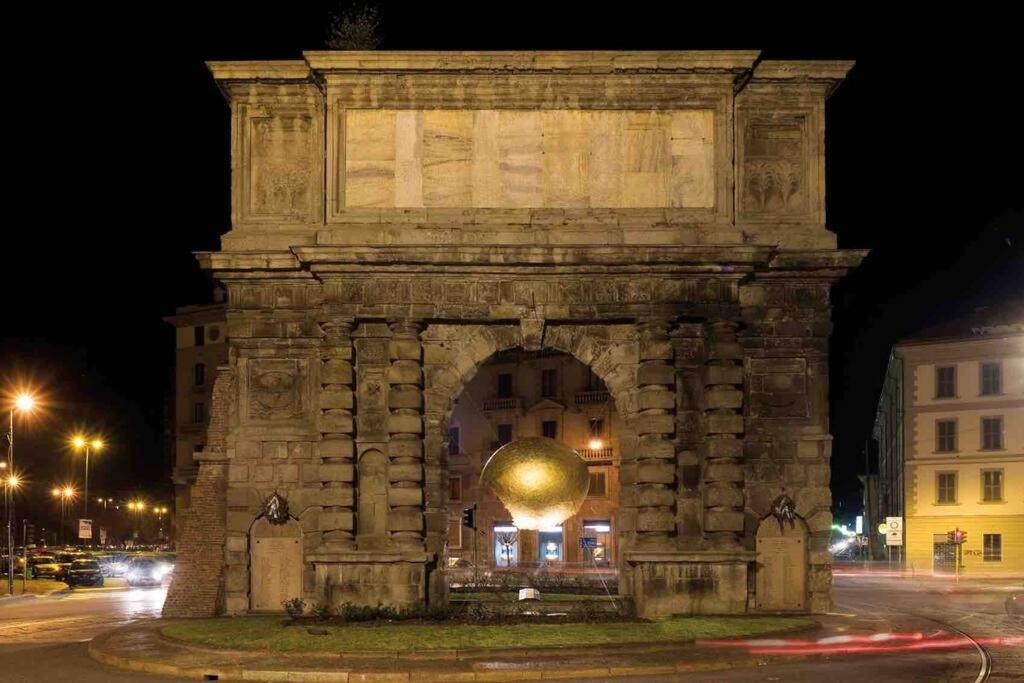 Appartamento Nel Cuore Di Porta Romana Milão Exterior foto